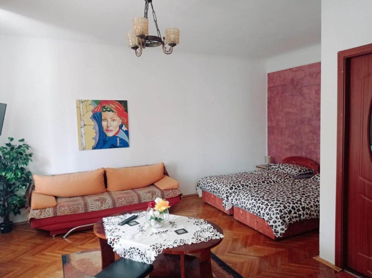 Casa Vinco Vici 호텔 투르다 외부 사진