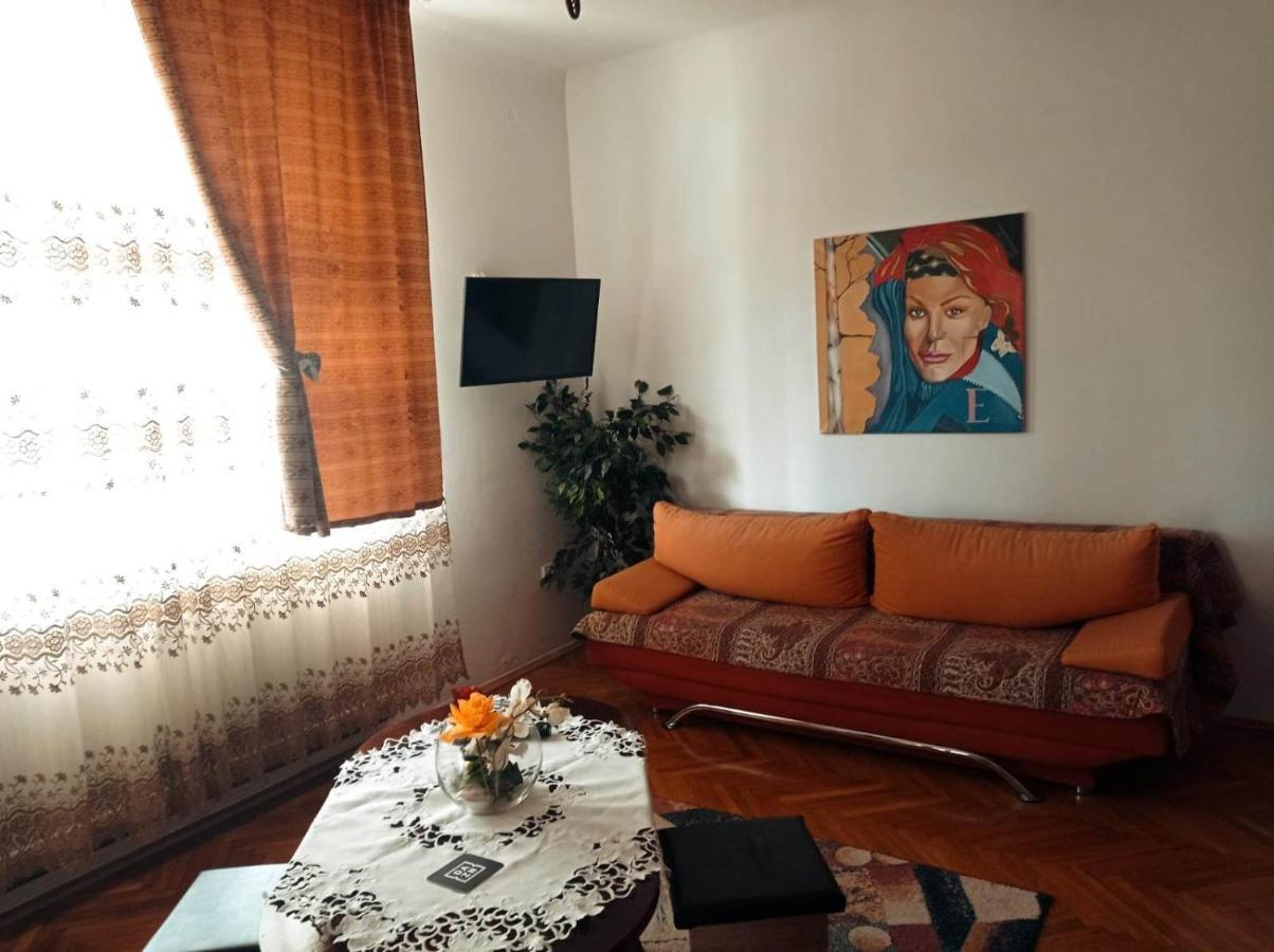 Casa Vinco Vici 호텔 투르다 외부 사진