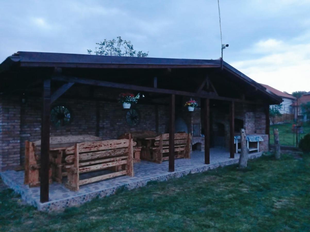 Casa Vinco Vici 호텔 투르다 외부 사진